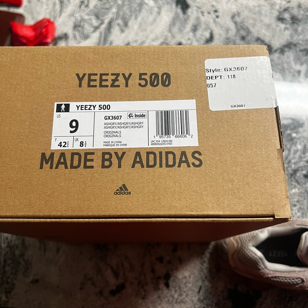 Adidas Yeezy Boost 500